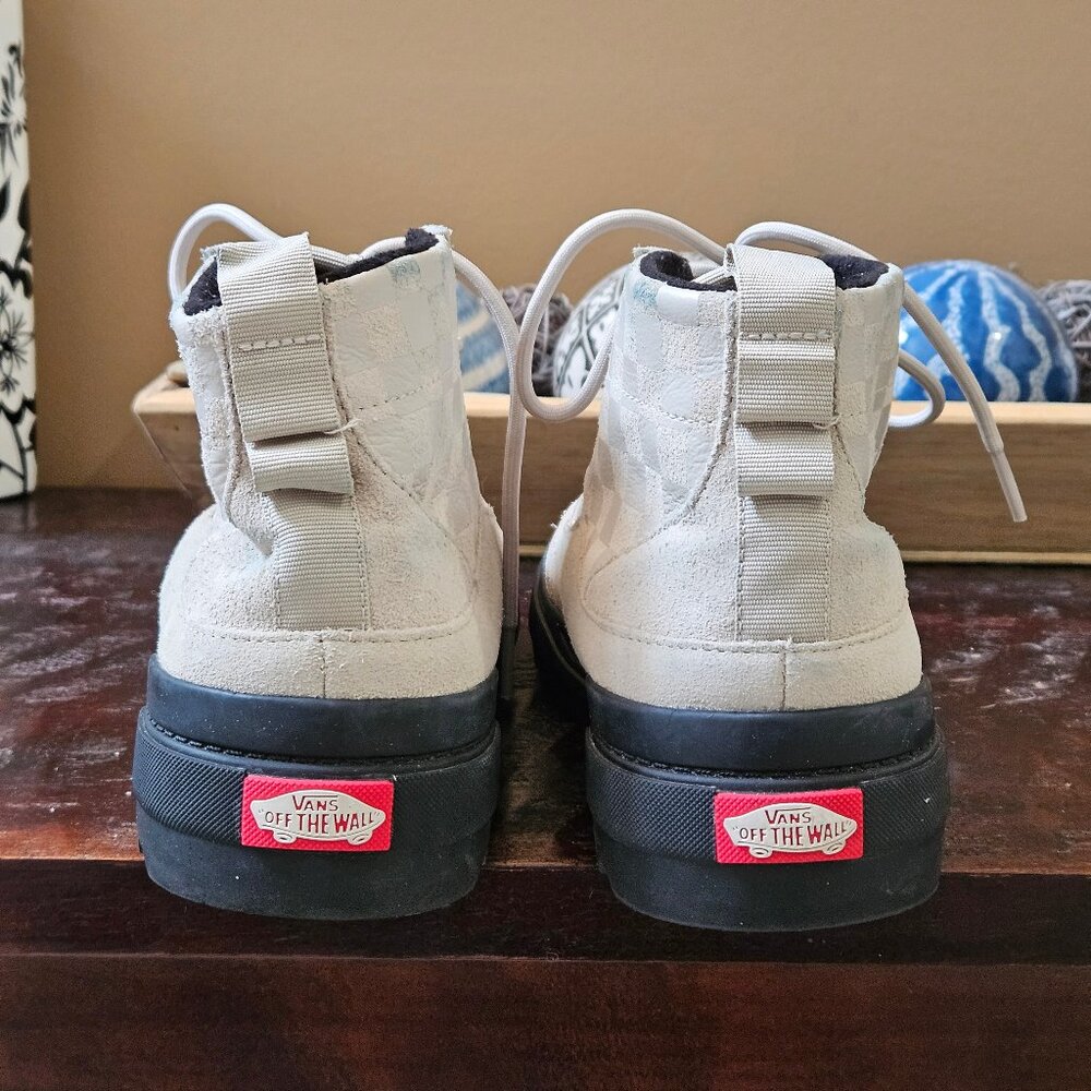 Vans Women's Suede "Cold Weather" High Top Sneaker Boots, Cream, Sz 8.5 - Picture 5 of 16